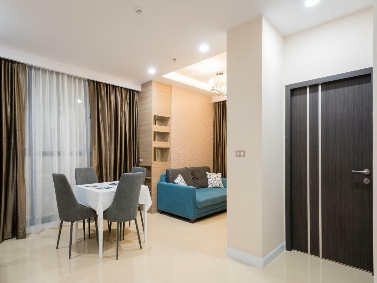 Dusit Grand Condo View Jomtien Beach Exterior photo